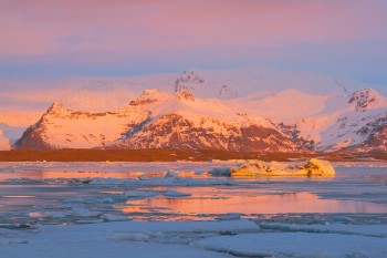 Jokulsarlon-Ice-Lagoon---Golden-Light_MG_0396